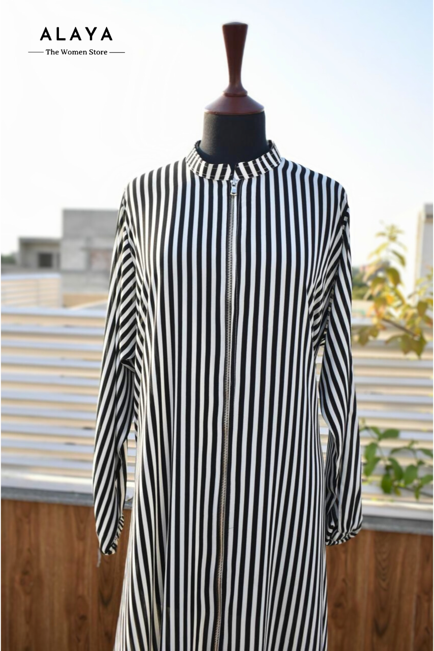 Striped Zipper Abaya - Black and White